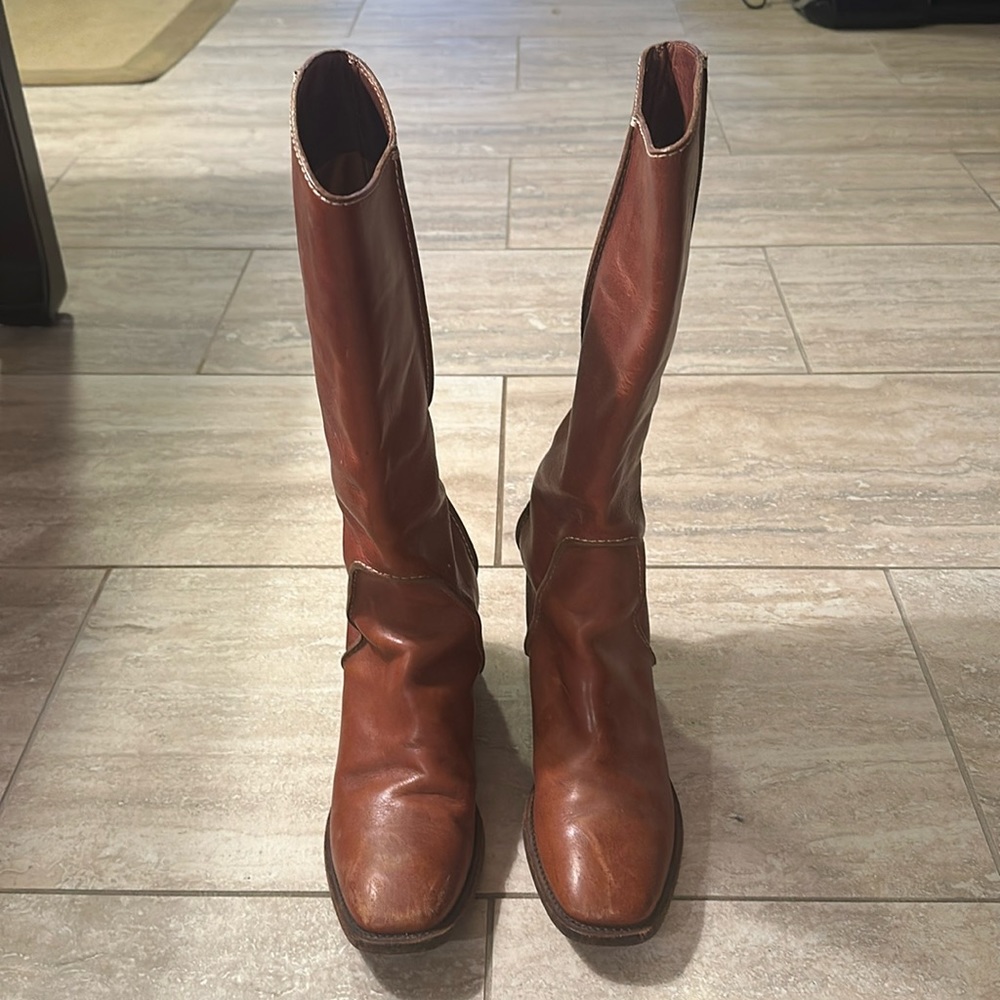 GIVENCHY BROWN LEATHER RIDING BOOTS SIZE 38.5